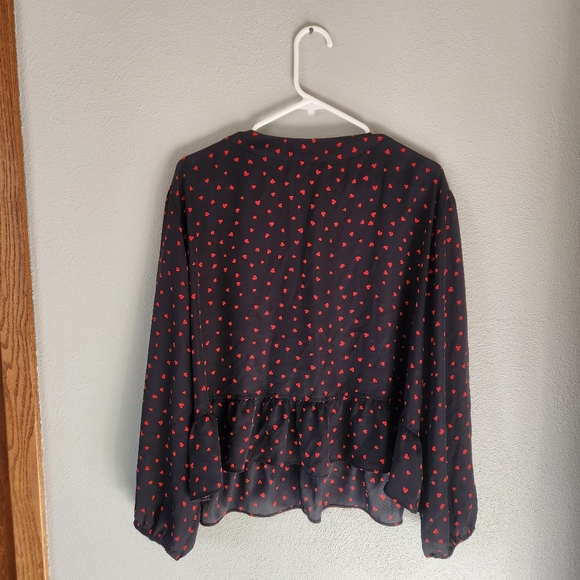 Candie's Top - Picture 7 of 10